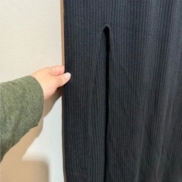 Reformation Black Ribbed Maxi Dress - Picture 2 of 6